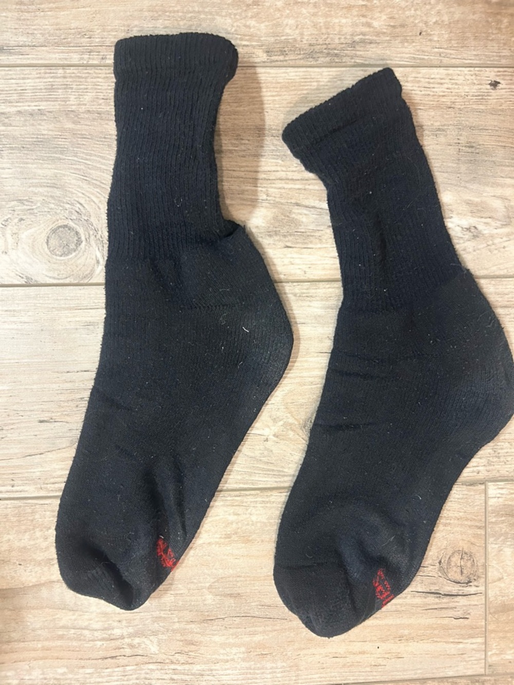 Hanes 7 Days Worn Gym Black Crew Socks - Pair - Picture 10 of 11